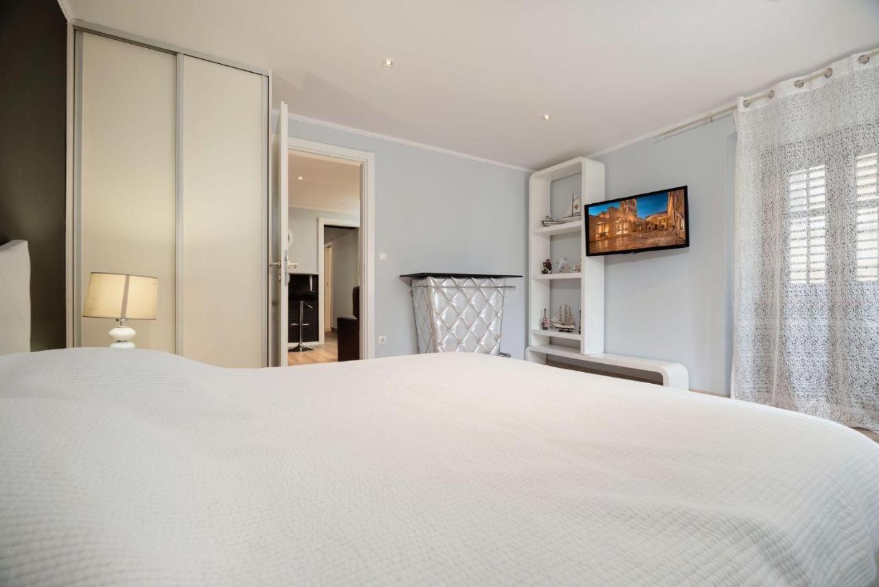Apartman Gentile Apartment สปลิท ภายนอก รูปภาพ