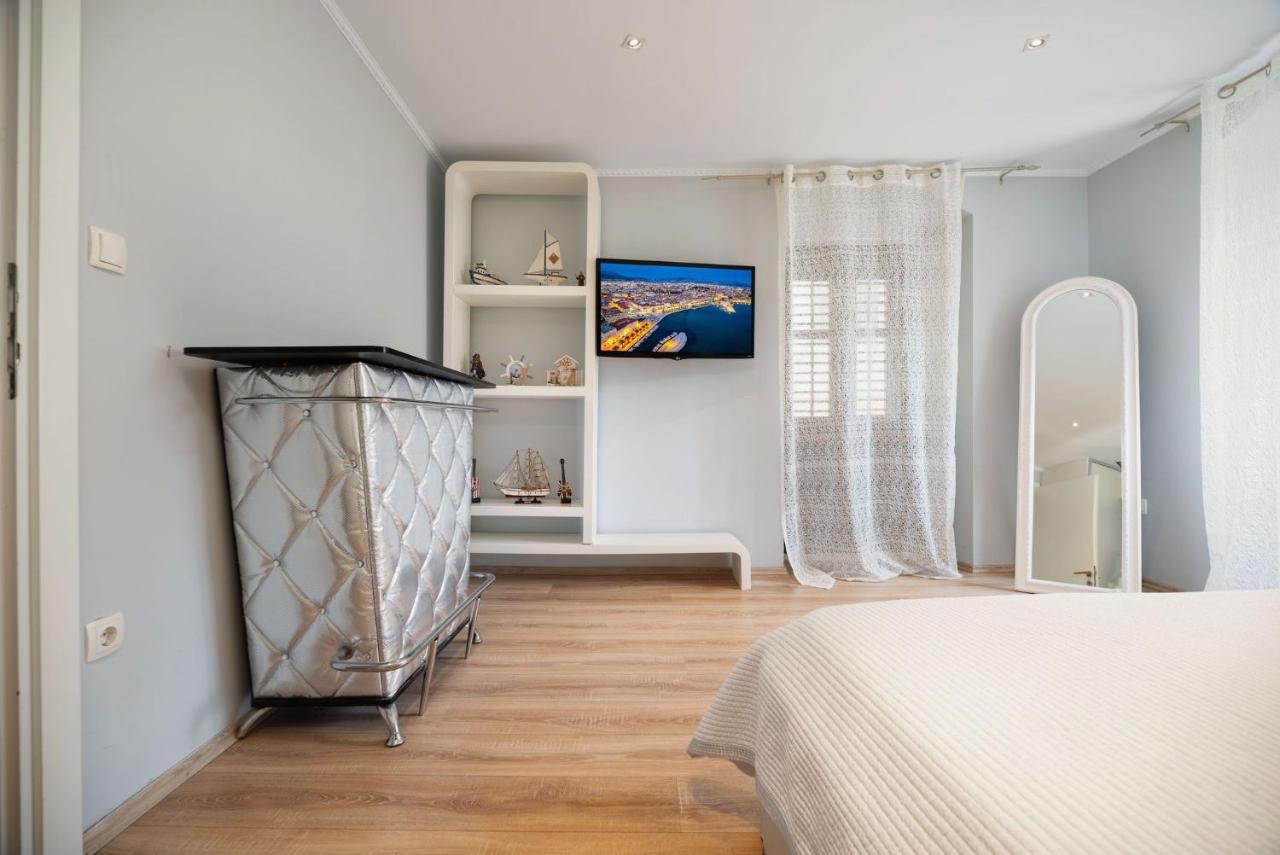 Apartman Gentile Apartment สปลิท ภายนอก รูปภาพ